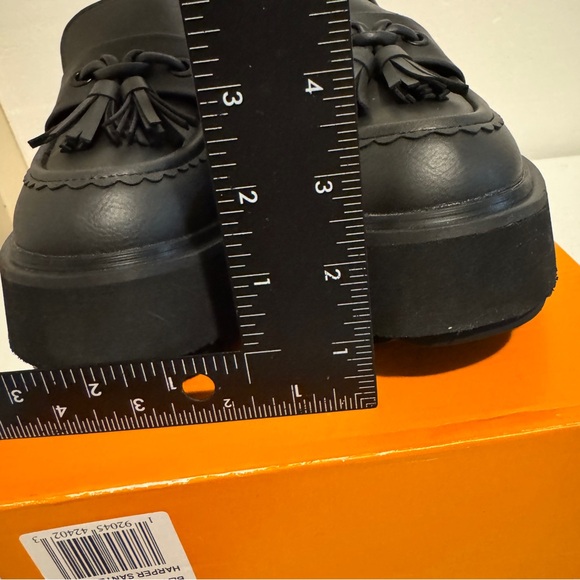 Rocket Dog Black Platform Loafers with Tassels - Picture 12 of 15